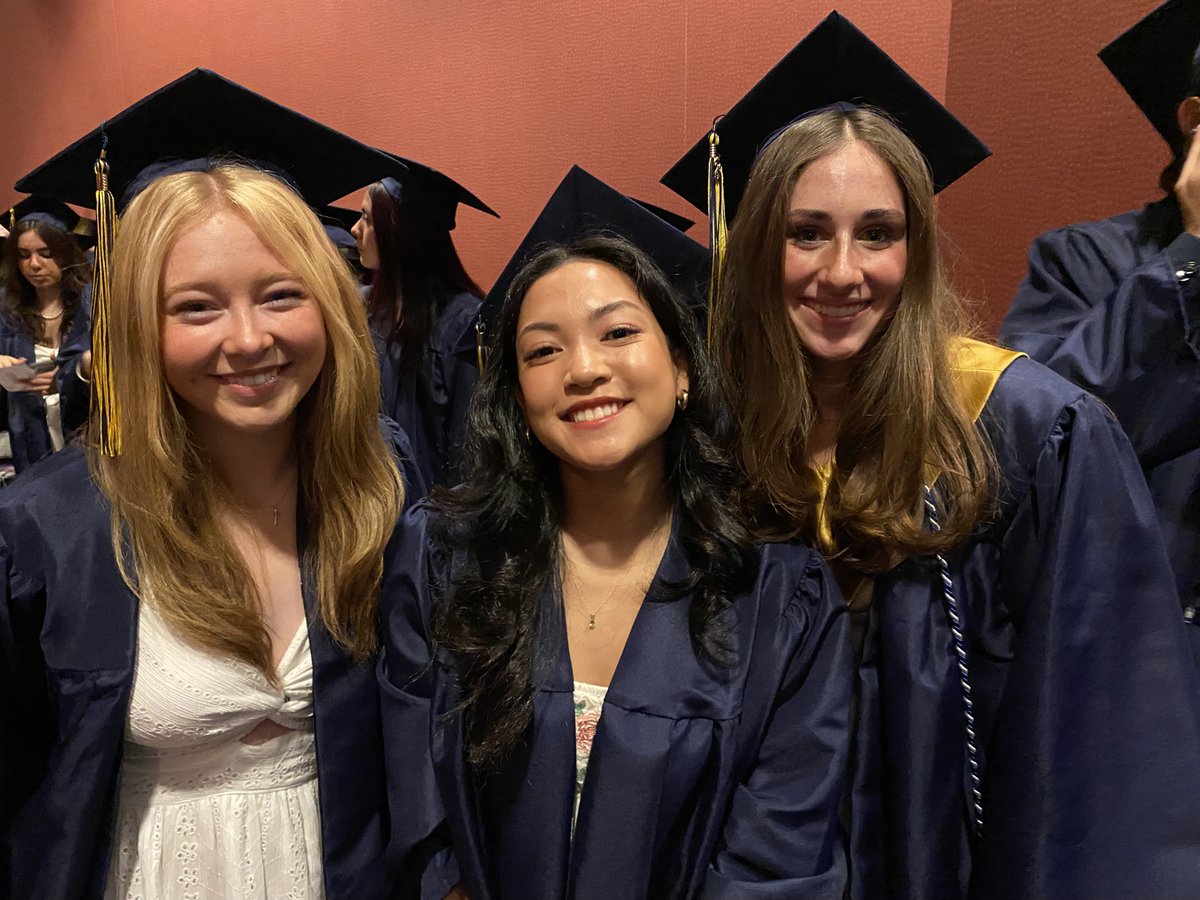 Glenbrook_south's tweet photo. 💙GBS 2024 graduation highlights 💛 https://t.co/KPbjFZMy6b