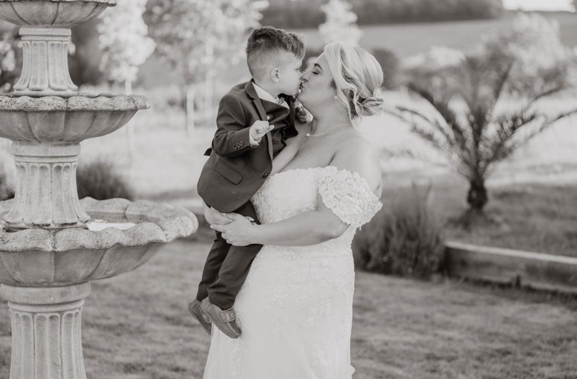 and now we do baby 🤍👰🏼🤵🏻