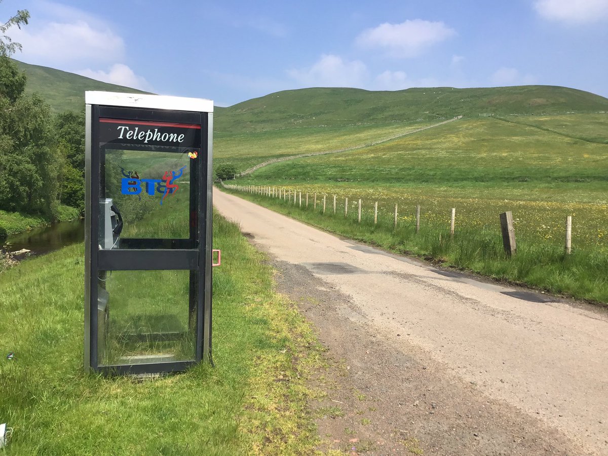 robsonandcowan's tweet image. Is this the loneliest #Phonebox in England #CoquetValley