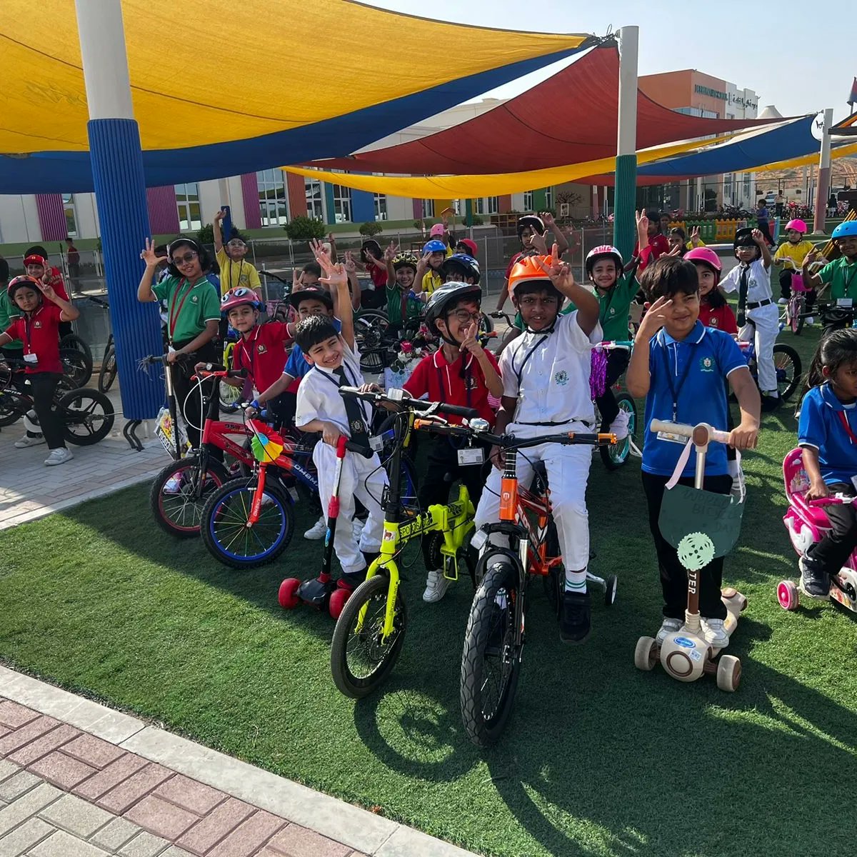 dpsrak's tweet image. Delhi Private School, RAK marked World Bicycle Day with a focus on promoting sustainable transportation. The event themed "Pedal for the Planet" aimed to develop  environmental awareness and highlight Sustainable Development Goals 13  and 11 . #dpsrak #worldbicycleday #dpsrocks
