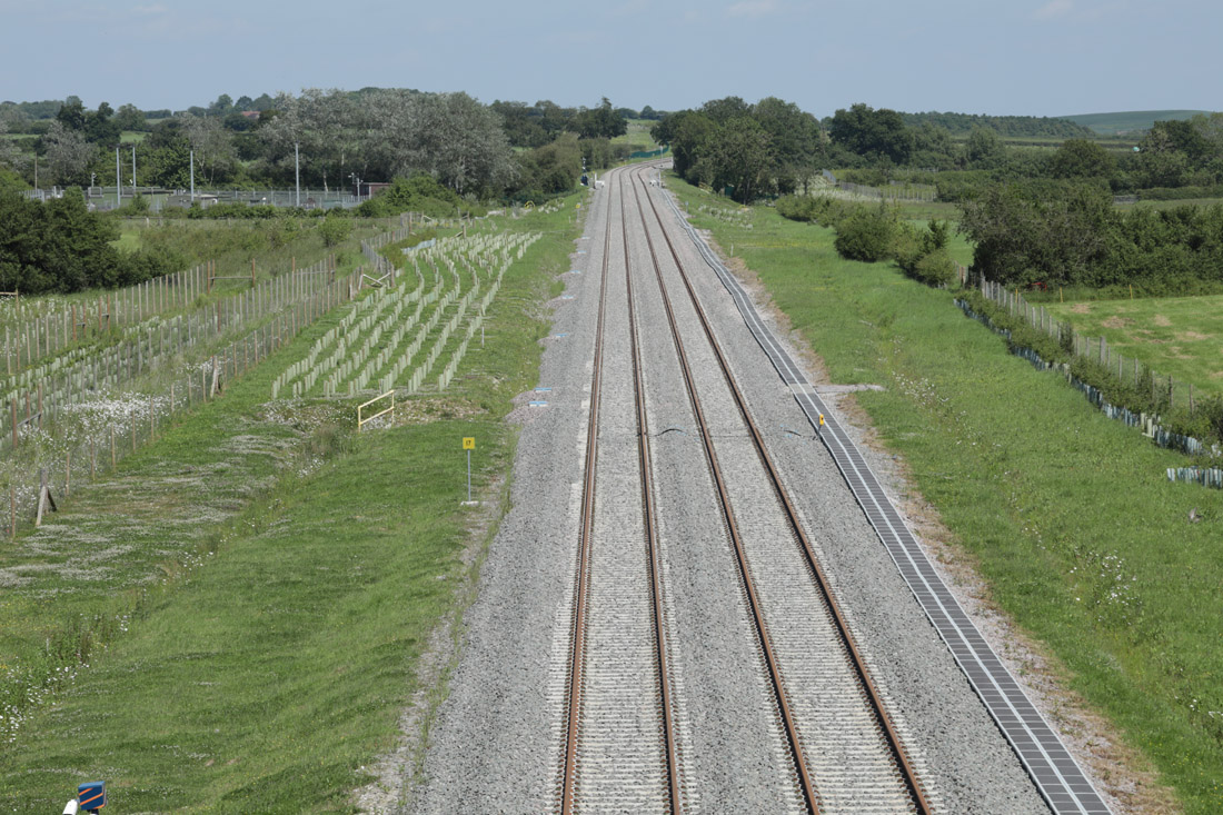 Phil Marsh (@marshrail) on Twitter photo 1 of 2 <a href="/bicester81/">Bicester81</a> <a href="/RobLawrence/">Rob Lawrence</a> <a href="/eastwestrail/">East West Rail</a> Launton to Marsh Gibbon has changed a little...spot the difference over 1000 days! Lots of vegetation planting post construction work. Must be a candidate for a #railway200 event next year surely? <a href="/networkrail/">Network Rail</a> <a href="/chilternrailway/">Chiltern Railways</a> 👇 1 of 2 <a href="/bicester81/">Bicester81</a> <a href="/RobLawrence/">Rob Lawrence</a> <a href="/eastwestrail/">East West Rail</a> Launton to Marsh Gibbon has changed a little...spot the difference over 1000 days! Lots of vegetation planting post construction work. Must be a candidate for a #railway200 event next year surely? <a href="/networkrail/">Network Rail</a> <a href="/chilternrailway/">Chiltern Railways</a> 👇