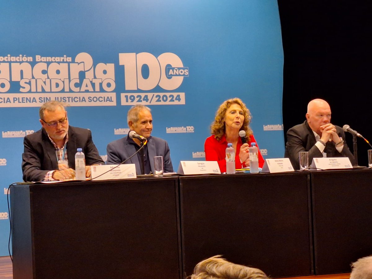 PamelaHmarin's tweet photo. Representando a Chile en el Foro internacional de los fondos  de pensiones a nivel global y sus implicancias para los y las trabajadoras.  @confed_bancaria  @La_Bancaria  @uniglobalunion https://t.co/21S6yw6fOp
