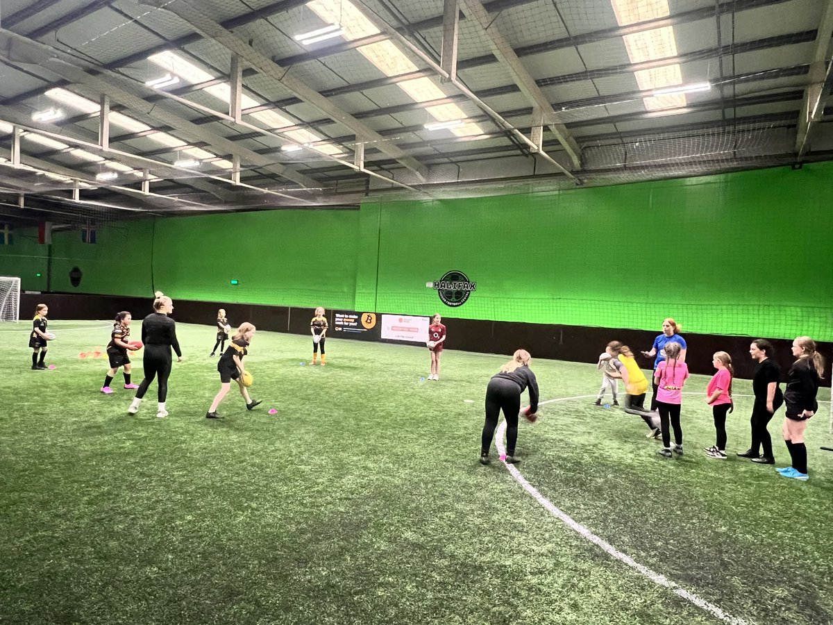 Halifax Panthers Foundation (@hxpfoundation) on Twitter photo Tonight was the launch of Rugbees π π
All smiles from the girls who attended the first session this evening
This is still open to girls aged 7-11 please email amy@halifaxpanthersfoundation.org
#GirlsRL
#PanthersForEveryOne
π΅βͺοΈπΎ Tonight was the launch of Rugbees π π
All smiles from the girls who attended the first session this evening
This is still open to girls aged 7-11 please email amy@halifaxpanthersfoundation.org
#GirlsRL
#PanthersForEveryOne
π΅βͺοΈπΎ