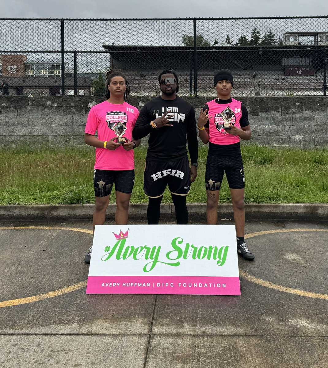 Over 700 athletes at the <a href="/AveryShowcases/">Avery Strong Showcases</a> w/ coaches from around the country. These #HeirBoyz found a way to stand out &amp; earn MVP honors.

RB- Damari King (c/o 26)
LB- Jonathan Epperson (c/o 25)
CB- Joey Thomas III (c/o 25)
CB- Jasiah Denmark (c/o 26)
S- Tayven Collins (c/o 26)