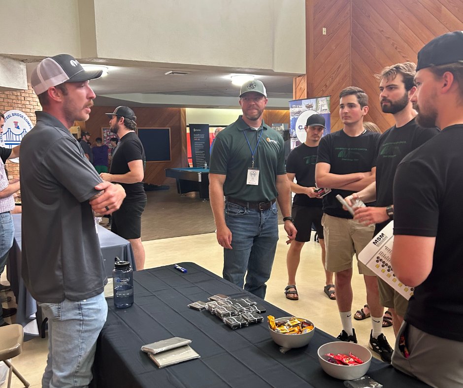 DISTRANSteel's tweet photo. We had a great time last week at the AISC Steel Bridge Competition at Louisiana Tech University. It was a pleasure meeting so many talented and creative individuals. Thank you to everyone who stopped by our table, and congratulations to the winners! 📐🛠️ https://t.co/1rUb4Xq0jH