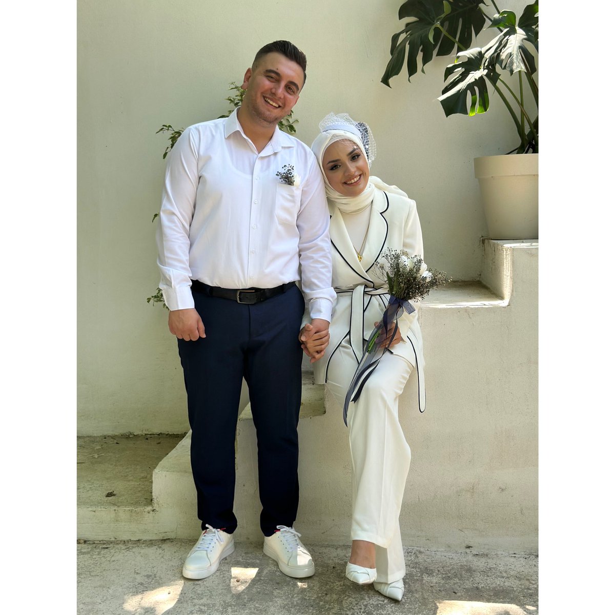 giizemozz1's tweet photo. BİZ EVLENDİK 💐🙏🏻🥹❤️ @yyunusbeyy https://t.co/nuPZOC7vM7