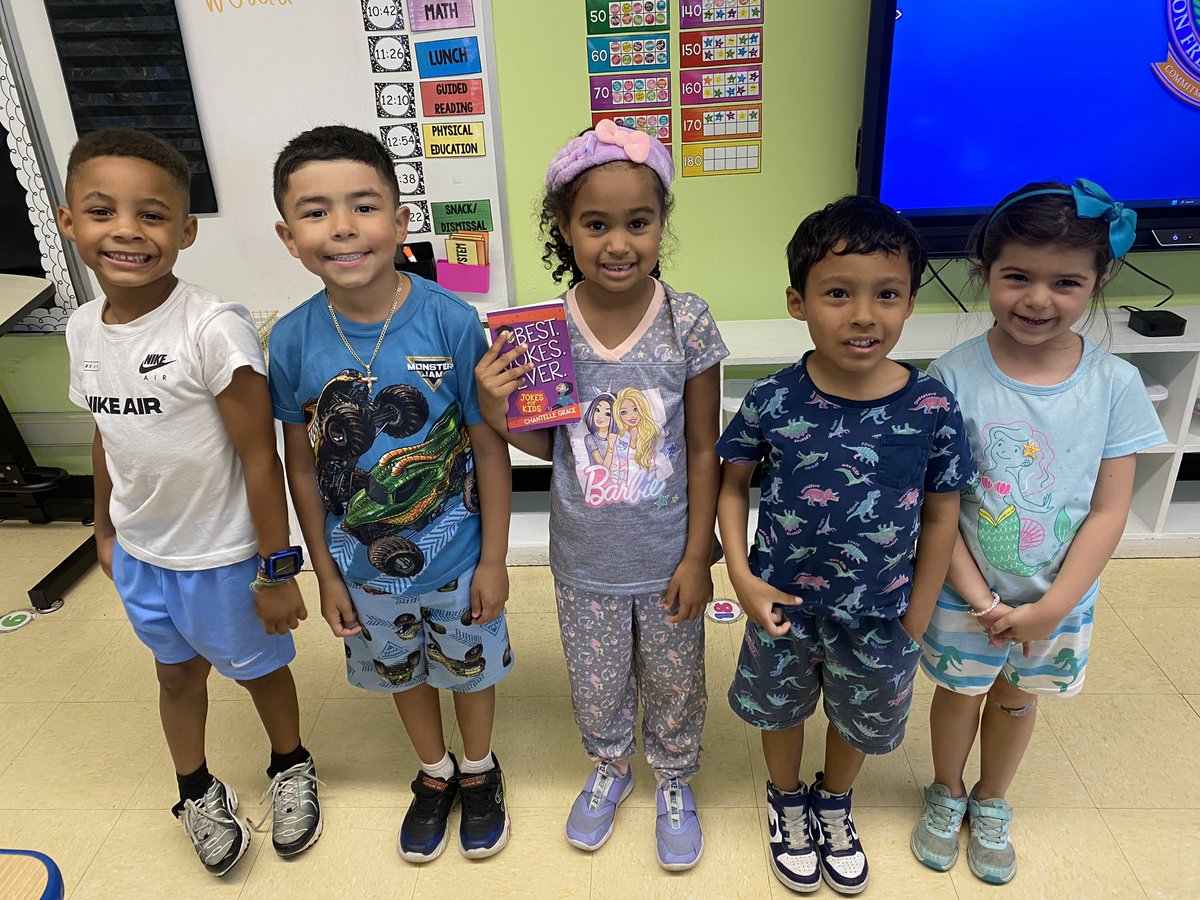 MsBallard110B tweet media