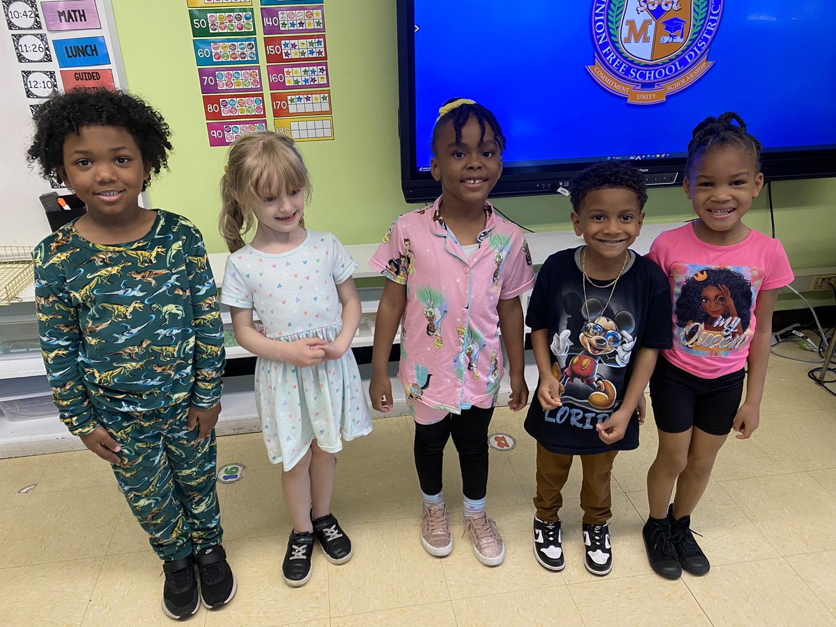 MsBallard110B tweet media