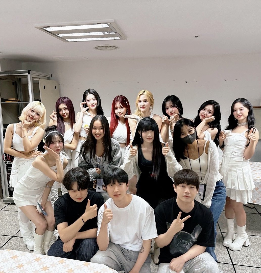 theJulieYu's tweet photo. Congrats @official_kep1er on your release today! 🩷 it was so much fun to be in Seoul and see the showcase! 

Had the opportunity to say hi and thank the girls for their amazing vocals on our song ‘PROBLEM’. What did you guys think of the song? 🫶🏼

#Kep1goingOn #Kep1er https://t.co/wRzQiOBDdW