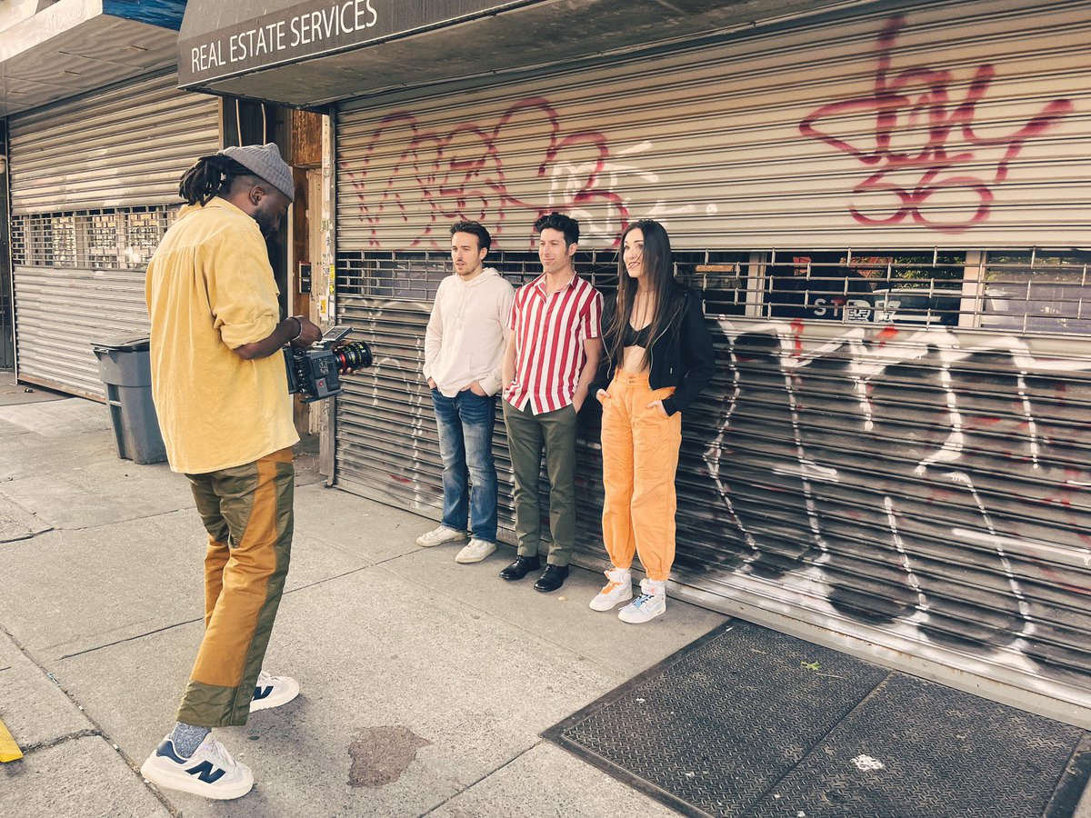 thank you to everyone streaming “How Does It Feel?”!!! did you know we made a music video too?? 🪩 ffm.bio/emmarowleymusic