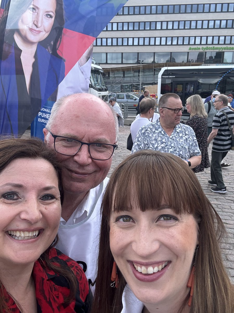 Tiistaina kello 18 Heinäluomat ja Helin tilaisuutemme Paasitornissa, tervetuloa! Sitä ennen olen Helsingin Ensikodin keskustelussa ja vaalityössä Uudellamaalla.