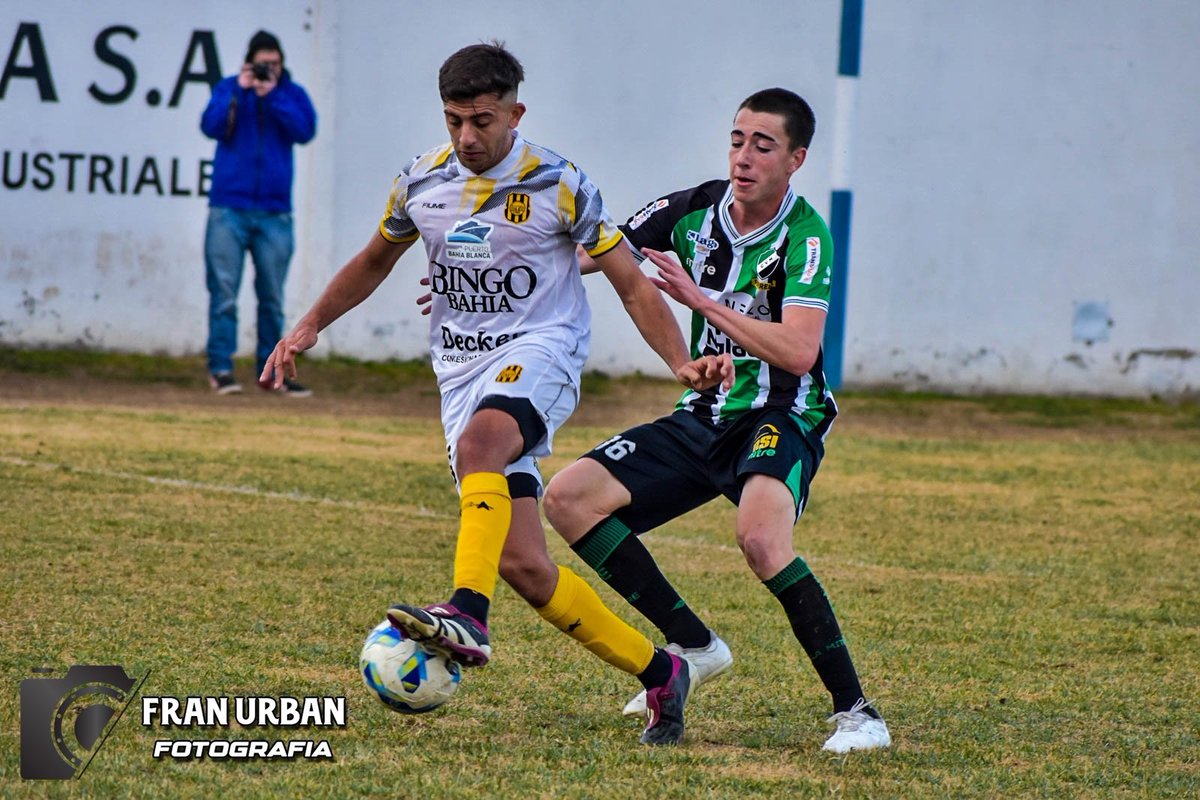 Urban_Fran's tweet photo. 🏆 #LigadelSur • Primera A

🗓 Fecha 10

⚽️ 𝗢𝗟𝗜𝗠𝗣𝗢 🟡⚫️ 1️⃣ (Mateo Rodríguez) - 𝗩𝗜𝗟𝗟𝗔 𝗠𝗜𝗧𝗥𝗘 🇦🇪 1️⃣ (Tomás Ibarra -penal-)

🏟 Hermanos Francani https://t.co/txV0ADZlF3