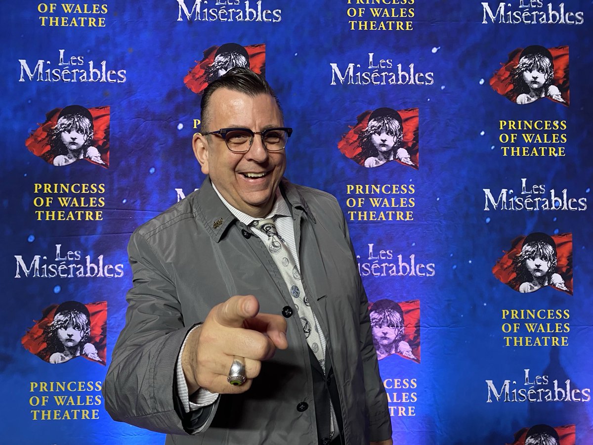 RichardCrouse's tweet photo. Don’t be miserable! Tune in to @NEWSTALK1010 tonight in Toronto, and on the Bell Media Radio Network across the country as I sit in for @JIMrichards1010 on #NewstalkTonight, 7 PM to 11 PM! https://t.co/lnjYgdMzuK