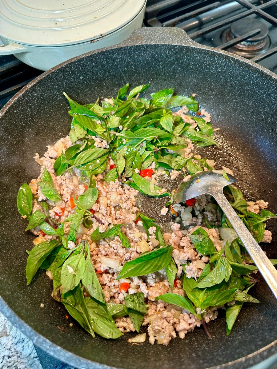 hapite's tweet photo. A home-cooked meal is a labor of love.����😋 https://t.co/MXrOUl10Nj