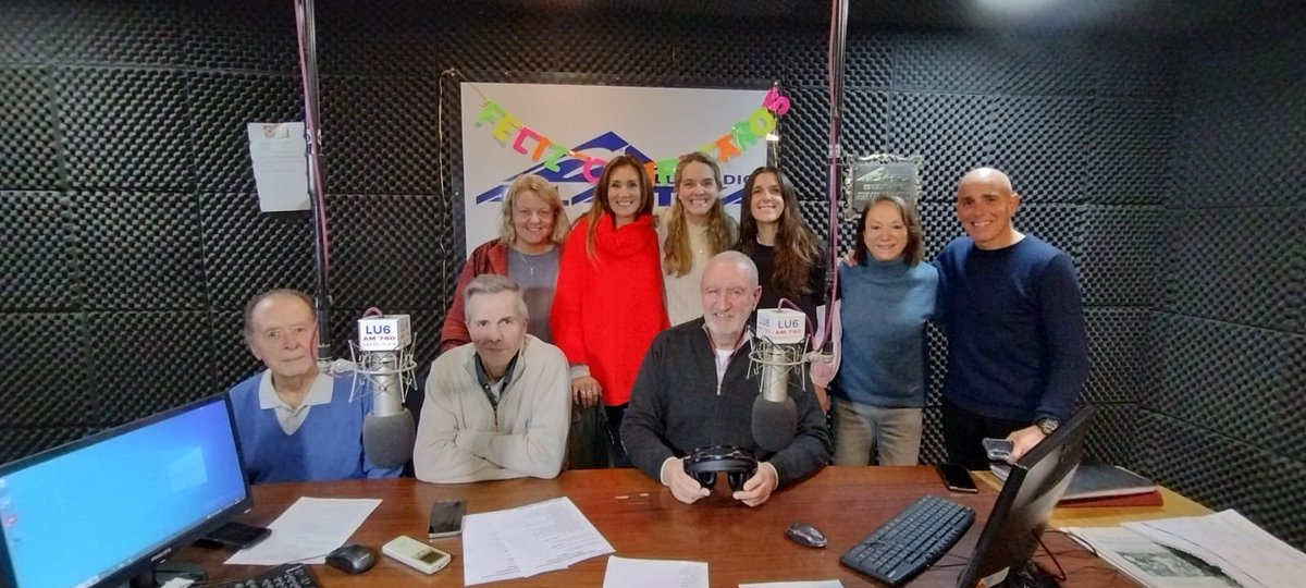 Con dos grandes campeonas como entrevistadas, Nora Alicia Vega e <a href="/ines_arrondo/">Inés Arrondo</a> , me invitaron a conducir nuevamente El Clásico, el programa que fundé hace exactamente 30 años. Un cumpleaños con legado. El espacio con mayor permanencia ininterrumpida en <a href="/LU6_Atlantica/">LU6 Radio Atlántica</a>