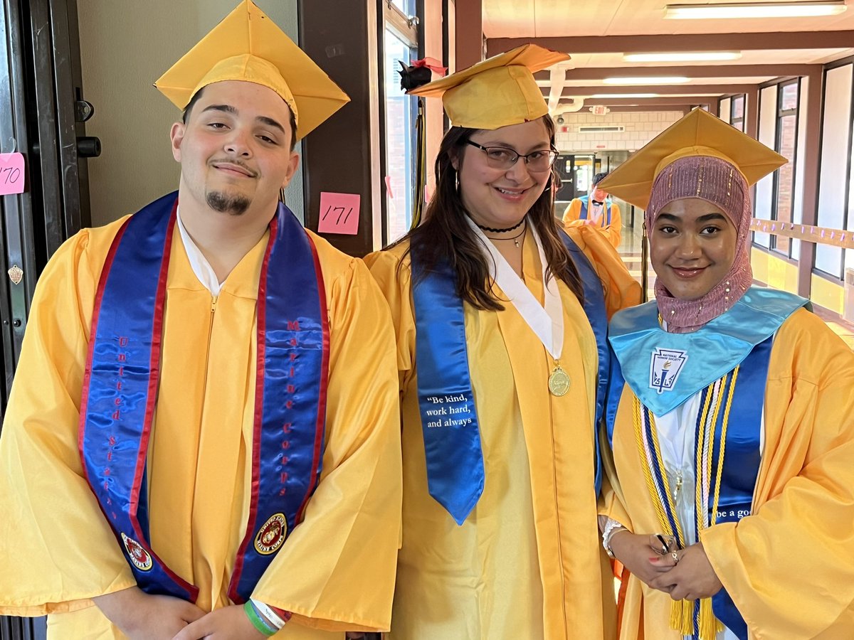 selschools's tweet photo. ⚡️Congratulations to the Brush High School Class of 2024! #ArcNation https://t.co/yYEk3kltKi
