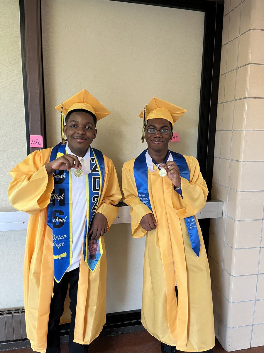 selschools's tweet photo. ⚡️Congratulations to the Brush High School Class of 2024! #ArcNation https://t.co/yYEk3kltKi