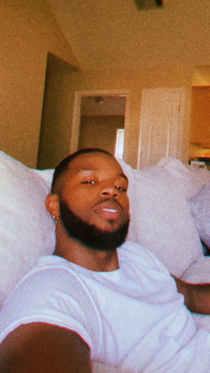 NicholasMalik_'s tweet photo. 🤳🏾 https://t.co/UoPf0DCMET
