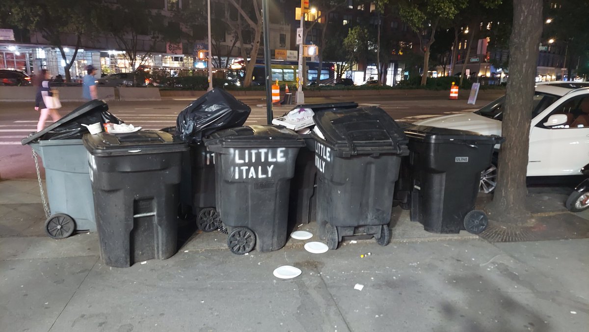 NycGodmother's tweet photo. @NYCSanitation 🚸🚯🗄🗄🗄🗄🗄🔥🆘️ @NYCSanitation @jshgdmn @nyc311 this chronic #Hotmess (often overflowing) has NOT moved off the curb of 2047 Broadway since November 2023. Little Italy Pizza is a HOTMESS!!  

Why is this ignored @galeabrewer @LindaBRosenthal @MarkLevineNYC @ShaunAbreu ? https://t.co/6szlcaoxs7