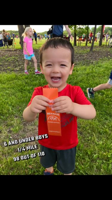 RevShevWLC's tweet photo. Best Thing Today, June 3: This kid knows the presidents, states/capitals, reads a bit, knows the chords on a piano…now I learned he’s competing at a “high level”against kids twice his age by running a 1/4 mile? Is this normal for kids under 3? #Iknowtheanswer #nostops #thatsmile https://t.co/zEUlvxvB3Y