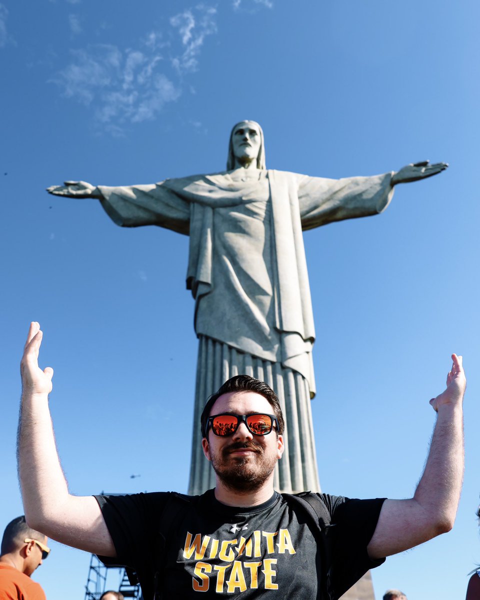 BrianRBarnes's tweet photo. ᴄʜʀɪꜱᴛ ᴛʜᴇ ʀᴇᴅᴇᴇᴍᴇʀ 📍🇧🇷 https://t.co/EpqO0k3hCL
