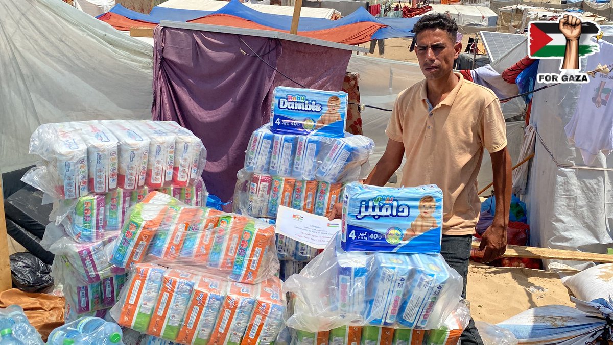 GazaDirectAid's tweet image. We work for their happiness and to provide for their needs. You can donate and share our work  👇
gofundme.com/f/Children-Gaz…
@rida_ehab