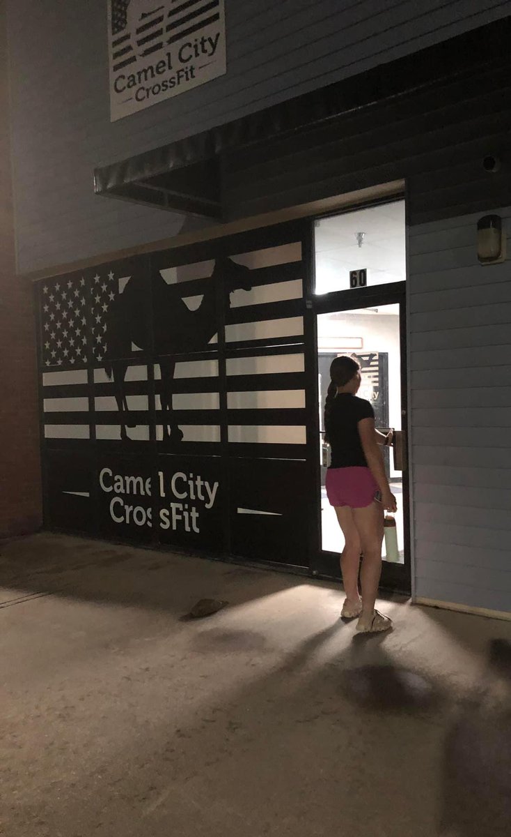 Home from first tournament at 10 PM➡️5:30 AM CrossFit Class. Getting ready for that Florida heat. Can’t wait to hit the field and compete with my girls! <a href="/NationalsCC/">Nationals Fastpitch Team</a> <a href="/T_Batts3/">Terry Batts</a> <a href="/csanford09/">Chris Sanford</a> <a href="/ExtraInningSB/">EXTRA INNING SOFTBALL</a>