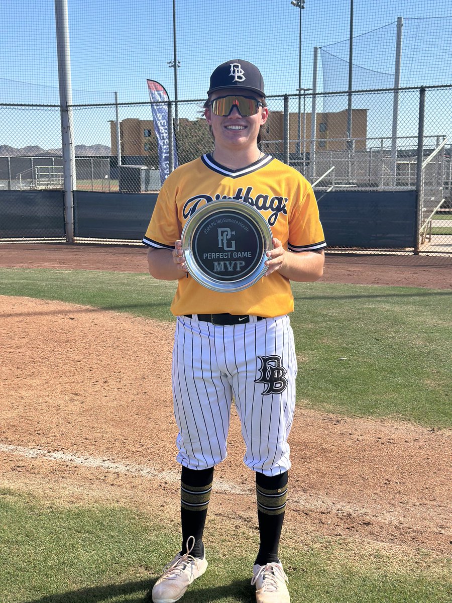 LSantarius's tweet photo. Had a great weekend with the @SDirtbagsBSB . We came home with the championship win and I received the MVP award! @PG_FourCorners @PG_Uncommitted @bphithouse @ChapBaseball_ @Gerlach13 https://t.co/e7xZitdacT