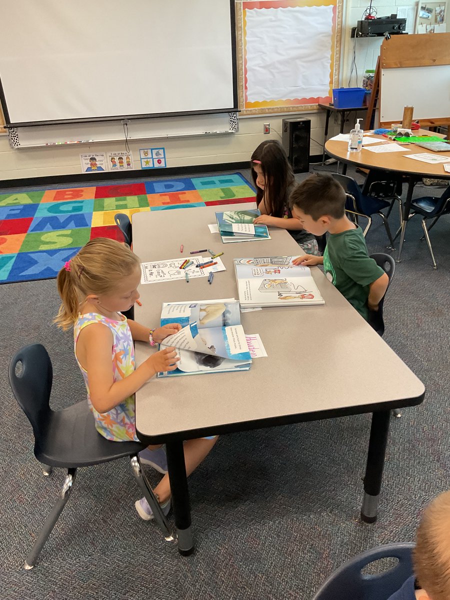 MrsMay6's tweet photo. We had a great first day of Kindergarten Summer School! #LPSSummer2024 @ShoalCreekStars https://t.co/Q5oIpneM4B