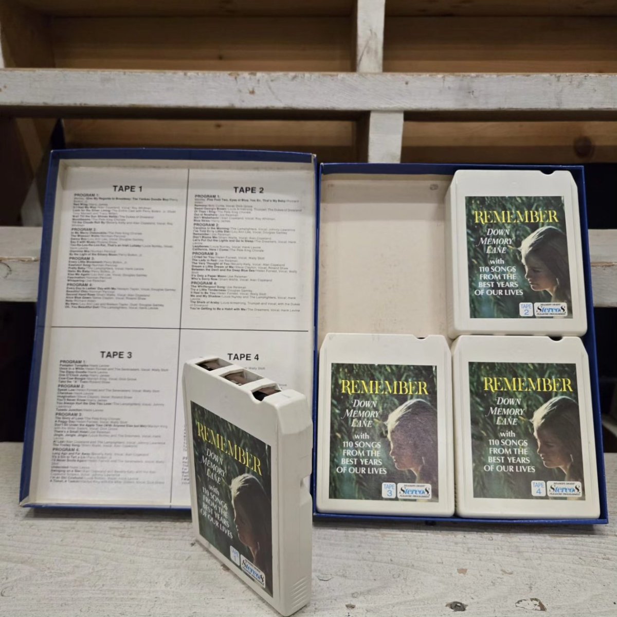 Rockcliffe Park Public School Book Fair tweet media