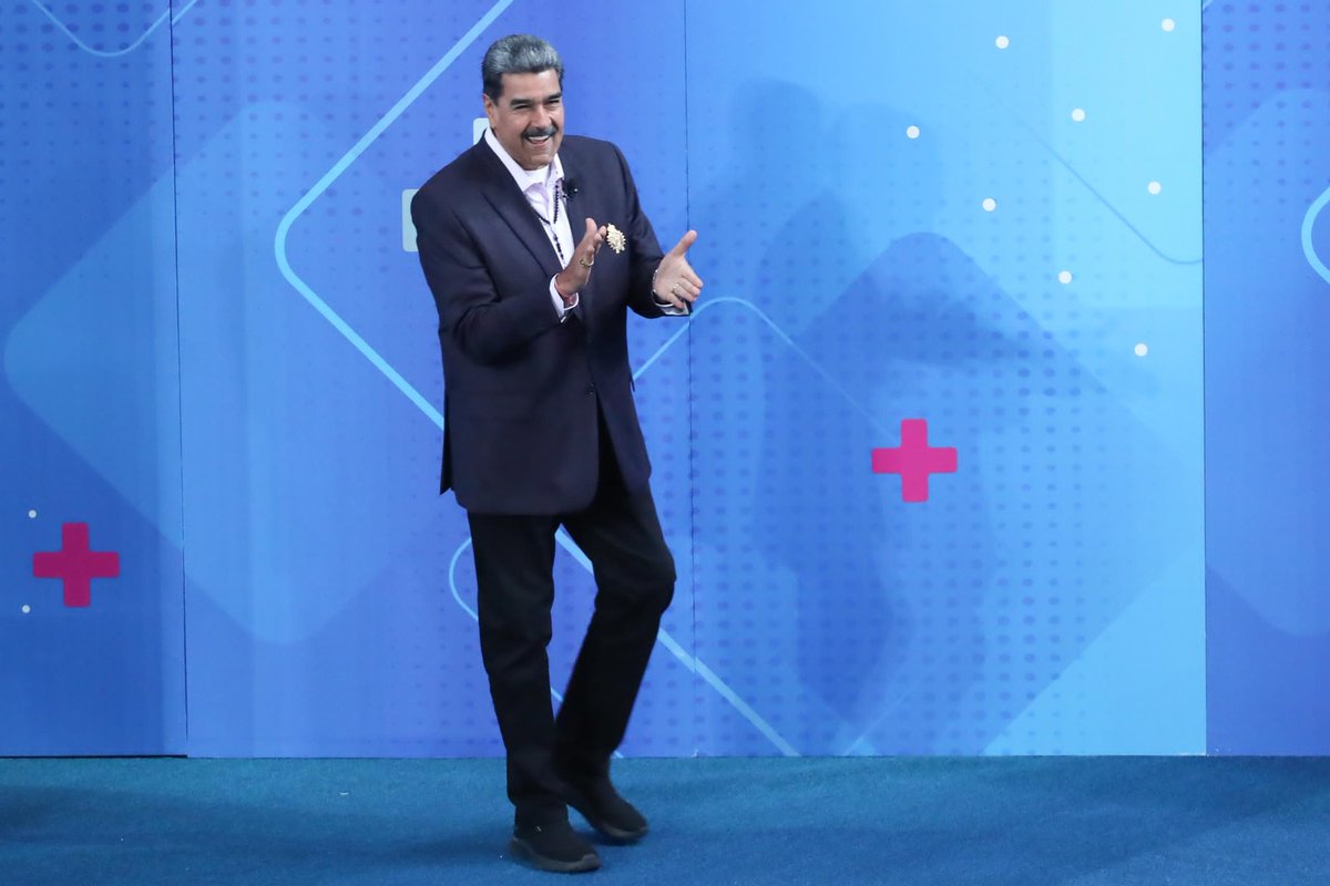 #Ahora Pdte. <a href="/NicolasMaduro/">Nicolás Maduro</a>: Yo, soy el candidato del futuro.

#03Jun
#ConMaduroMásFe