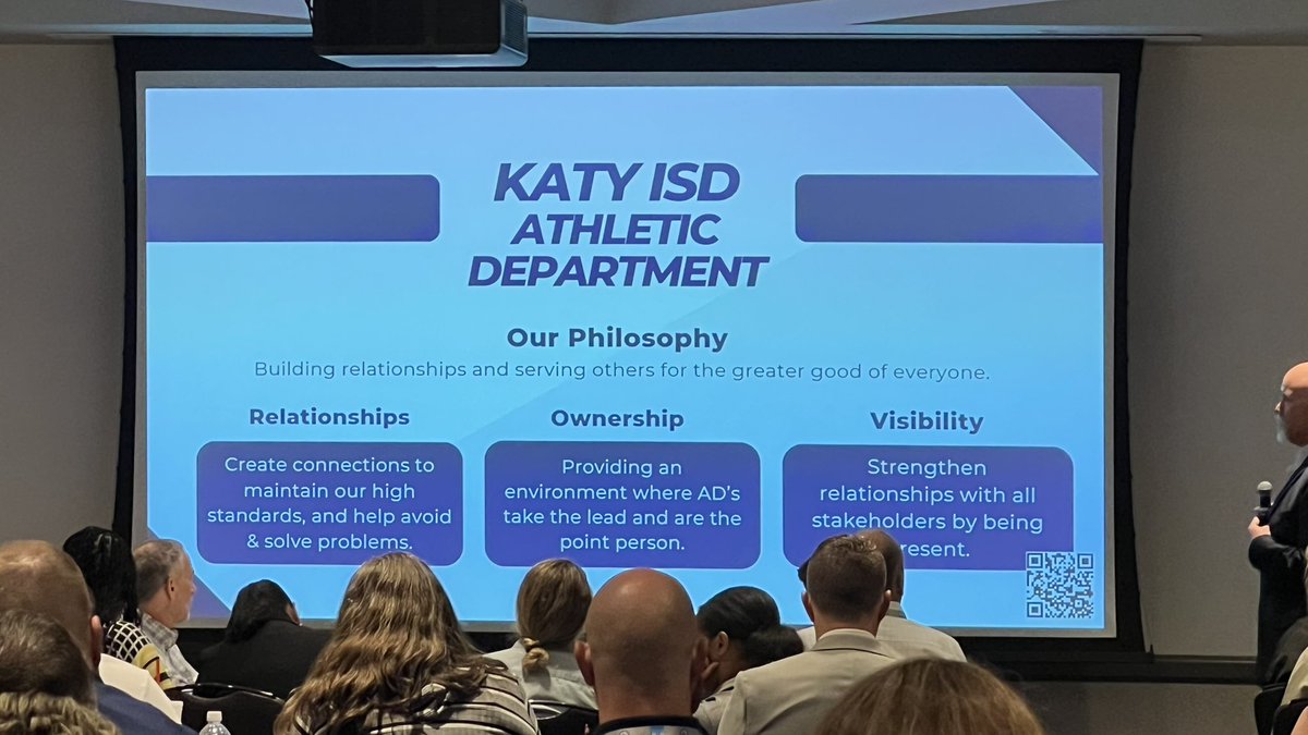 coachroecker's tweet photo. Thank you to Coach Carter @LanceCarter55 &amp; the Katy ISD Athletics Staff for a great presentation today!  Thank you for the great information and several ideas to bring back. @OfficialTHSADA #GainingTheEdge https://t.co/vam8Dwi2SW