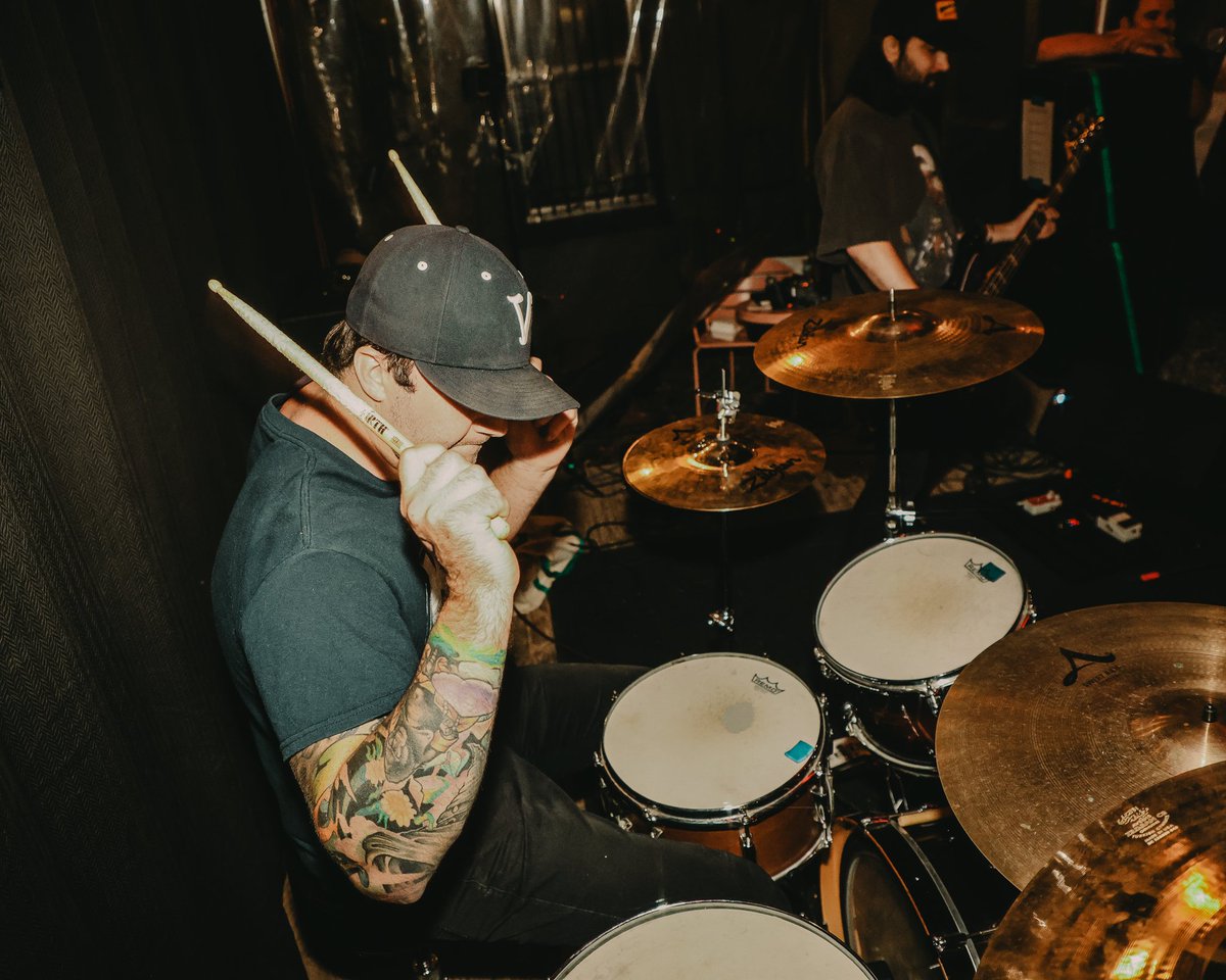 JUST ANNOUNCED!

We'll be joining this killer line-up June 21st supporting our boys in <a href="/dangeroussummer/">The Dangerous Summer</a> 🌊

Tickets: tr.ee/erK5o3fkgl
See ya 🤙
📸: <a href="/cjellocreative/">clairejellocreative</a>