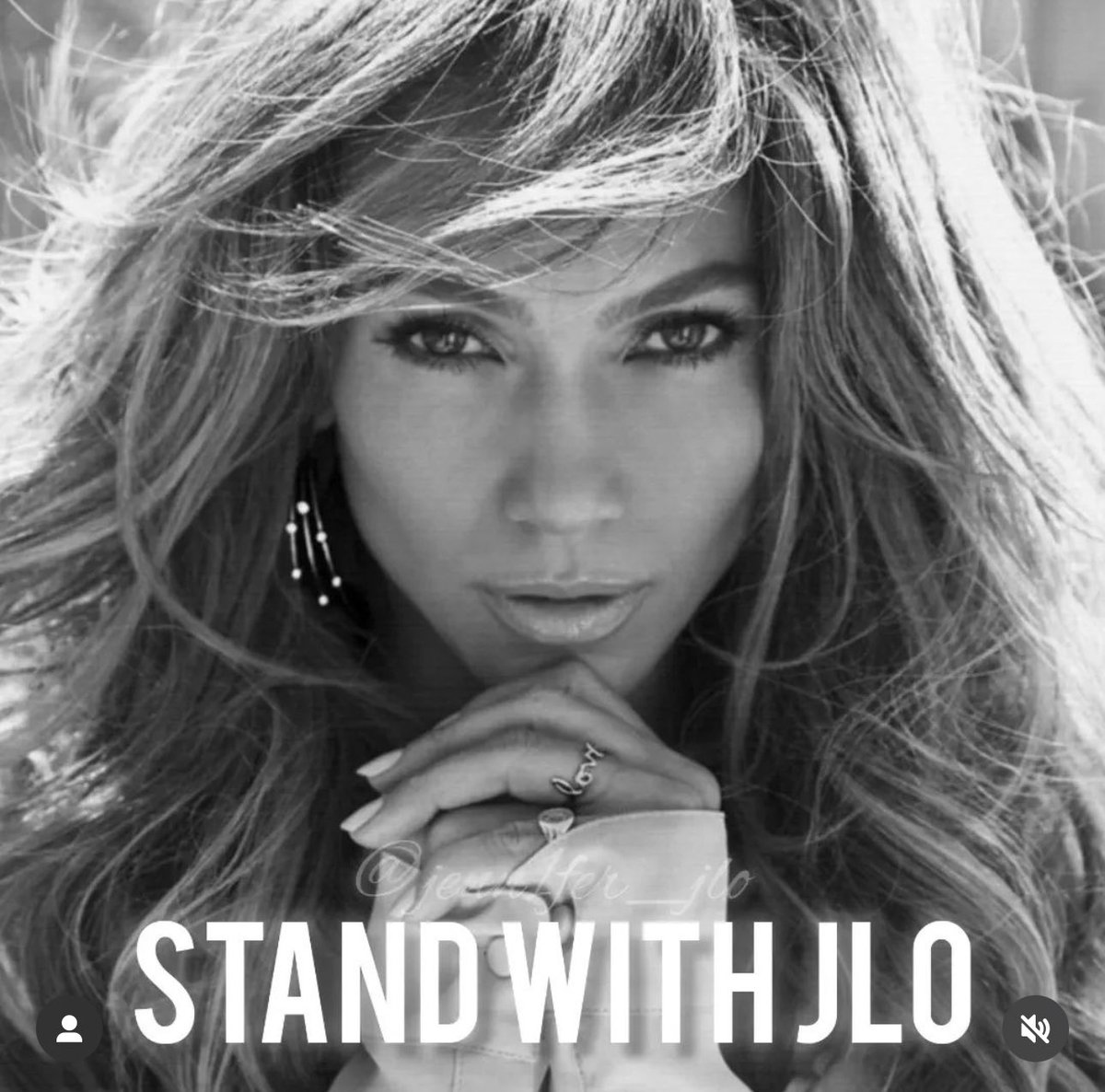 JesseV3GA's tweet photo. Every #JLover should post this I’m not playing with you all and tag @JLo let’s go and show her we stand by her always and forever!! #IStandWithJLo we got you MUVA!! We will be together and #ThisIsMeNow #ThisIsMeLive will see the light of day!! Trust &amp; believe!! https://t.co/DaHabpQbS6
