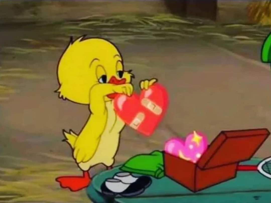 En_jupiter_'s tweet photo. Yo empacando mi amor de vuelta porque nadie se lo merece. https://t.co/Vigo1nDrJA