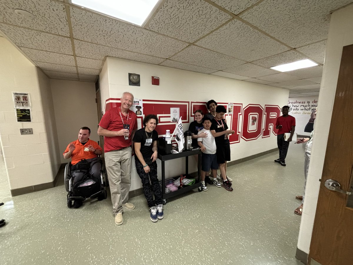 A very emotional day on Coffee Cart as we bid farewell to the greatest seniors we could ever ask for! Once a Coffee Raider, Always a Coffee Raider! SOMEONE GET MISS ANNA MORE TISSUES!!! ❤️🫶🏼😭