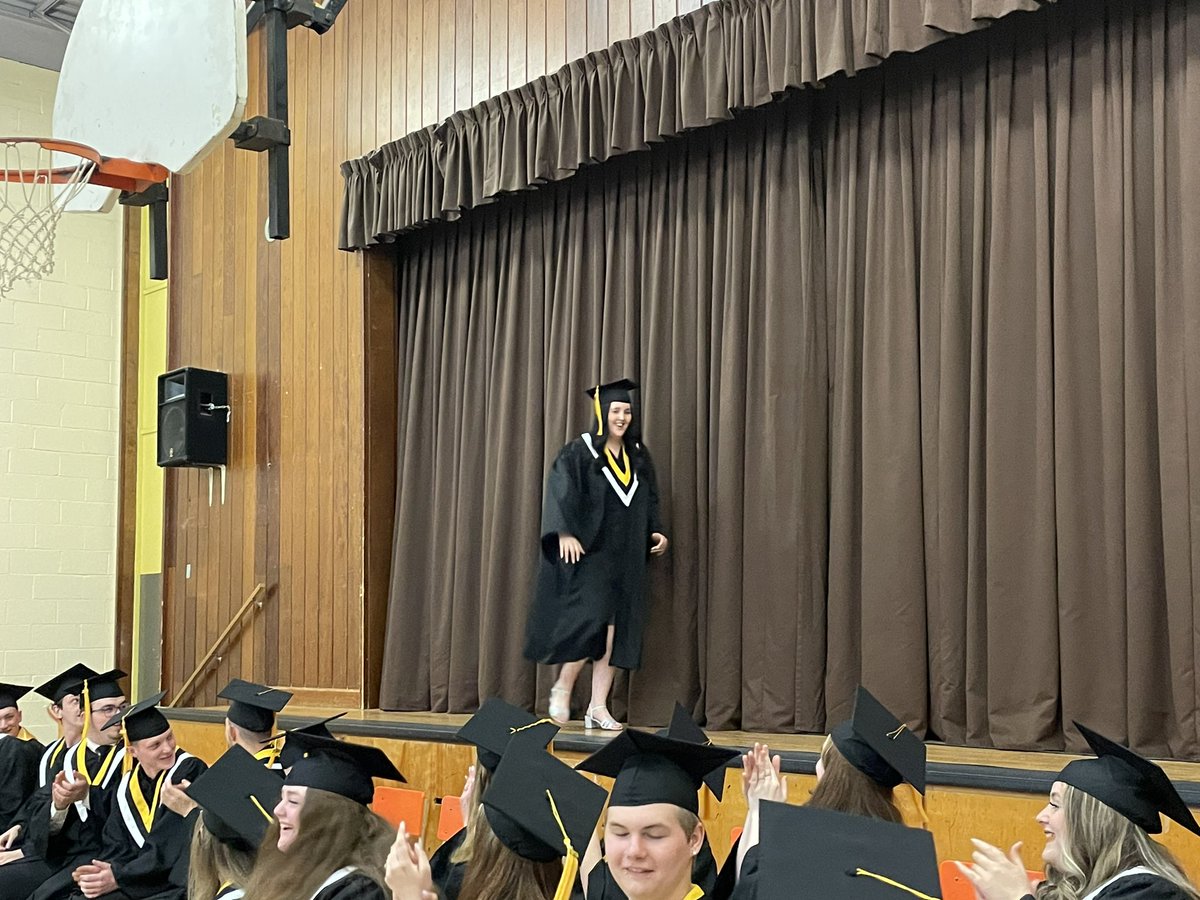 Memorial Academy tweet media