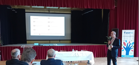 BdT_NAquitaine's tweet image. La @BdT_NAquitaine aux côtés des #collter de l’@AMFVienne pour explorer les moyens de financement de la transition écologique🌿
Bâtiments publics, #Eau, Energies renouvelables, #Ecoles #Edurenov 
@banquedesterr #AVosCôtés pour des #TerritoiresPlusDurables