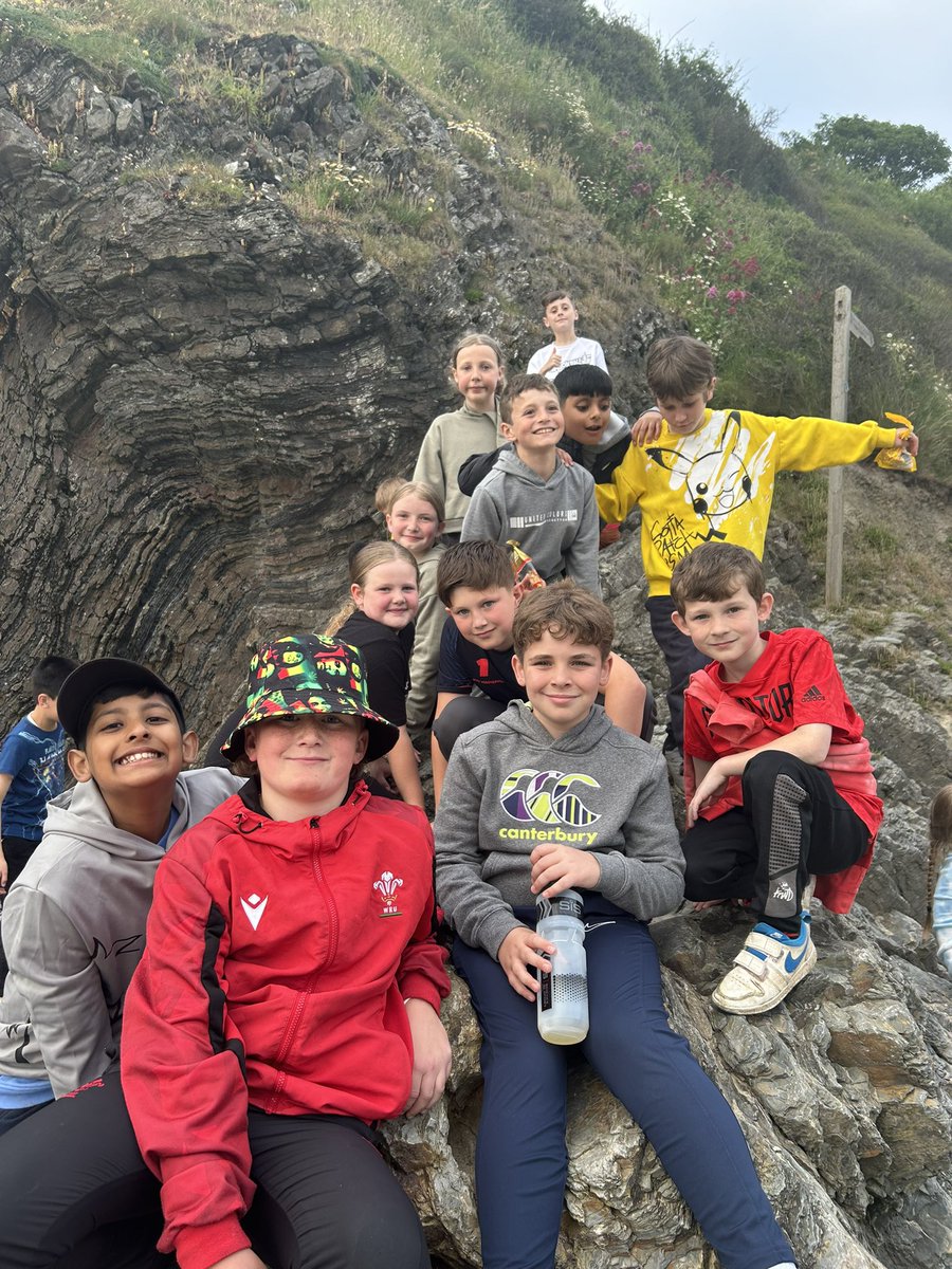 stjpenarth's tweet photo. Beach life for #STJYear5 tonight! https://t.co/PGOmf3srYo