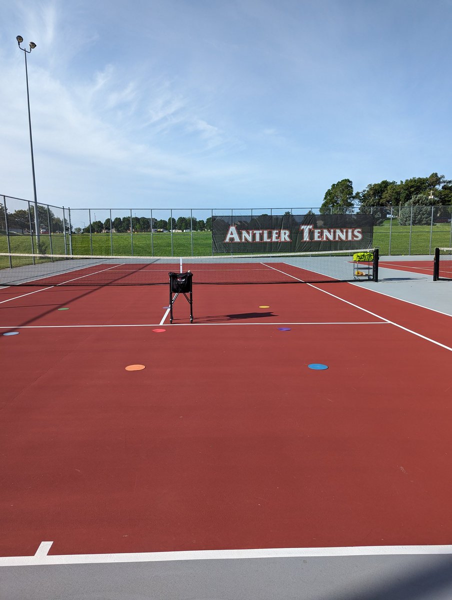 Antler_Tennis's tweet photo. First day done! Great helpers and great players who want to get better! I can't wait to go back tomorrow! #antlertennis #tenniscamp https://t.co/AFPiwJEy89