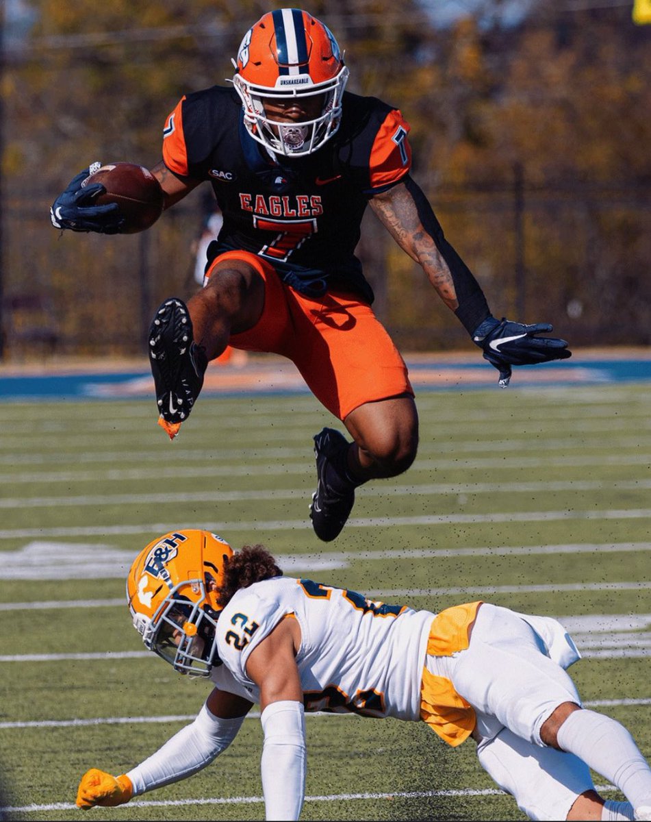 Chris Boddie (@chrisboddie10) on Twitter photo With A Good phone call With <a href="/CoachT_75/">Tanner Fleming</a> Am Truly Blessed To Receive My First D2 Offer From <a href="/cnfootball/">Carson-Newman Football</a> <a href="/coachmpatrick/">Michael Patrick</a> <a href="/coachmill57/">Coach Greg Miller</a> <a href="/KingHouse1k/">Kj House</a> <a href="/CartierJ26/">Coach LJ</a> <a href="/PineRidgeFB/">2024-'25 Pine Ridge High Football</a> #AGTG With A Good phone call With <a href="/CoachT_75/">Tanner Fleming</a> Am Truly Blessed To Receive My First D2 Offer From <a href="/cnfootball/">Carson-Newman Football</a> <a href="/coachmpatrick/">Michael Patrick</a> <a href="/coachmill57/">Coach Greg Miller</a> <a href="/KingHouse1k/">Kj House</a> <a href="/CartierJ26/">Coach LJ</a> <a href="/PineRidgeFB/">2024-'25 Pine Ridge High Football</a> #AGTG