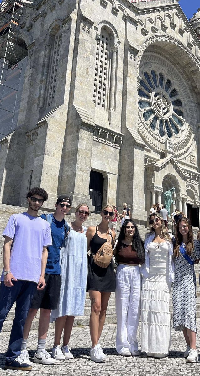 DebFlondro's tweet photo. Pictures from Portugal. Lindsey’s first rotation is in Pediatrics. 🩺 She is working with many Portuguese med students, learning about their education system and the socioeconomic difference between healthcare in Portugal and the US. https://t.co/8oabYFqt0e