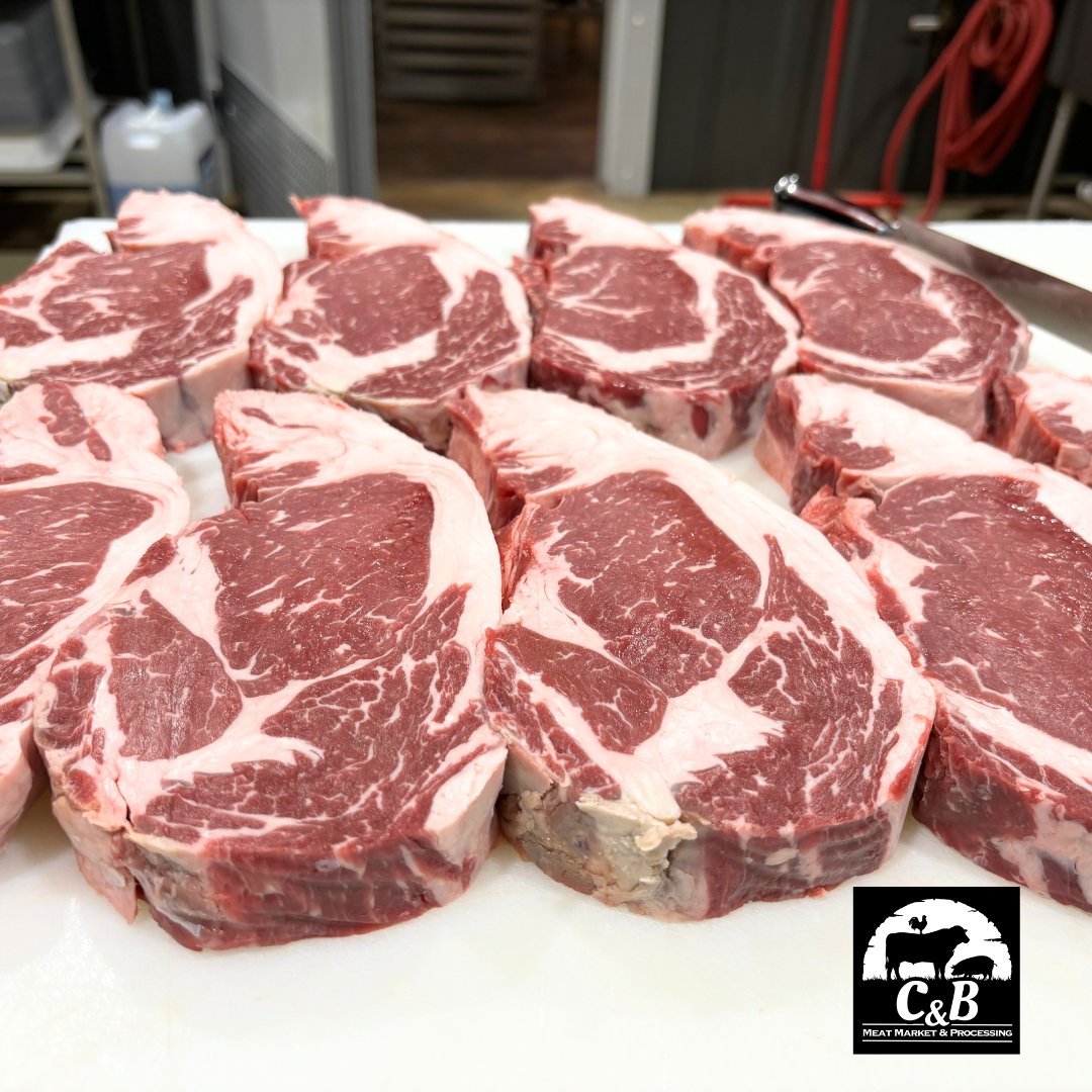 candbmeatmarket's tweet image. Craving a savory steak? We've got you covered! Choose your perfect ribeye weight (1 lb, 3/4 lb, or 1/2 lb) and thickness.

 Swing by and make your dinner extra delicious today! 🥩🍴
📍 2961 Irwinton Rd, Milledgeville, GA

#CandB #MeatMarket #ShopLocal #SmallBusiness