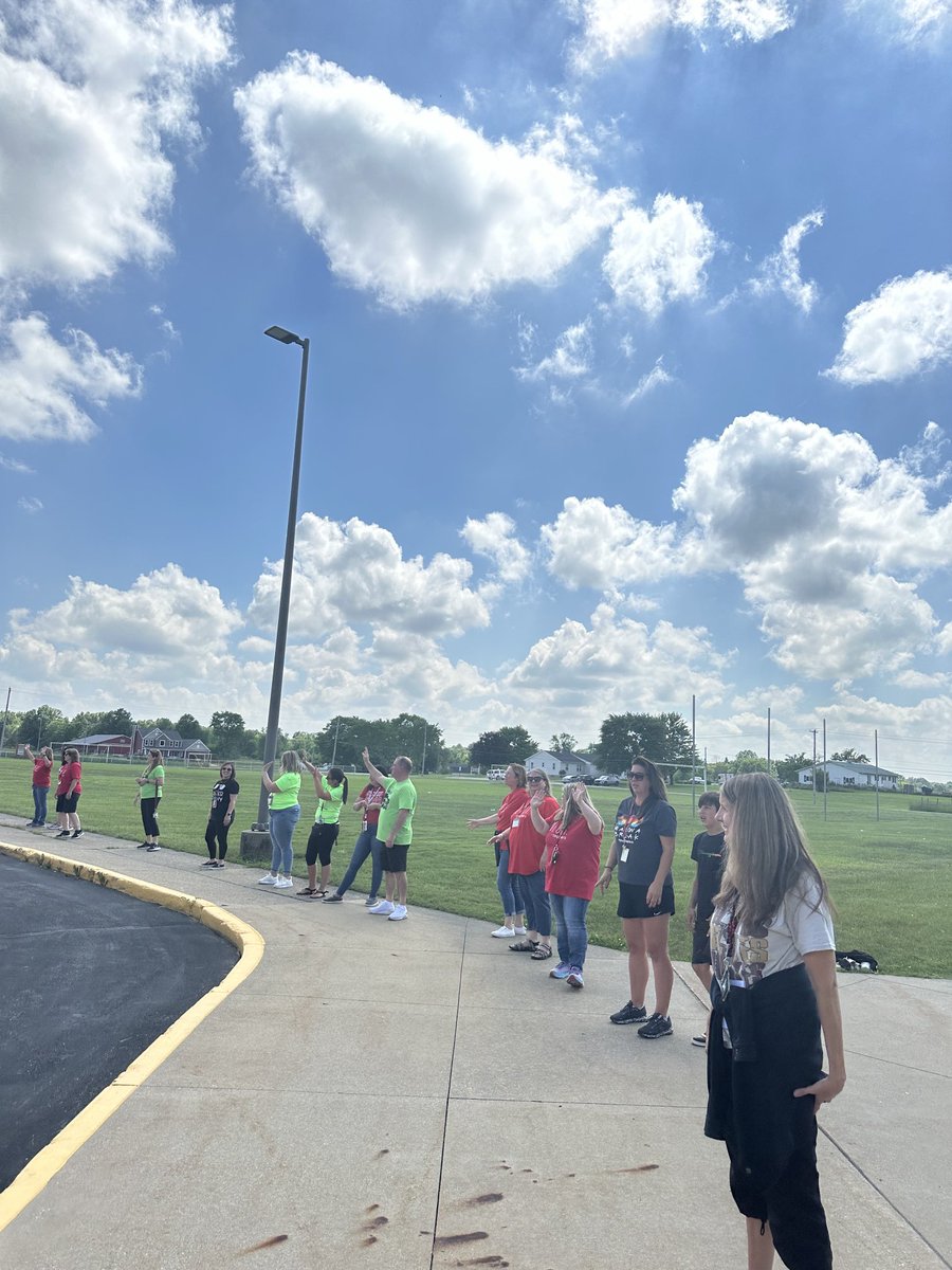 Southeastsupt's tweet photo. The last day for our K-5 students. Have a great summer. We will miss you. https://t.co/aIKyqB5AKG