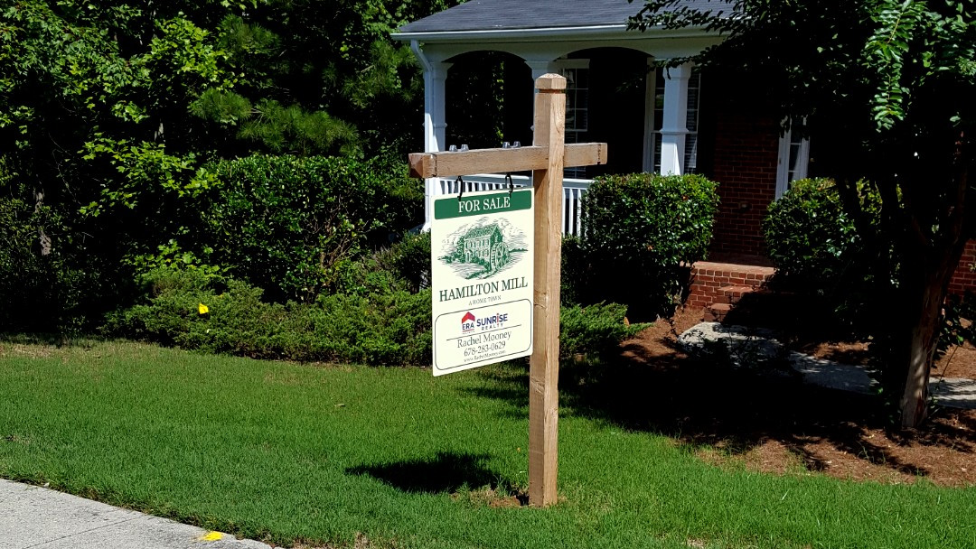 SignaramaCanada's tweet image. The warmer weather signals an uptick in the real estate market! Get the real estate signs that will make the most impact this summer! Signarama's innovative sign pros can help! #signaramacanada #realestatesigns #innovativesigns signarama.ca/categories/rea…