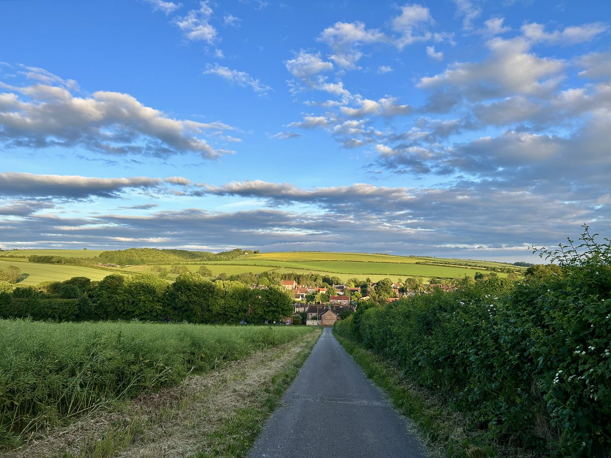 Yorkshire Wolds Weather tweet media