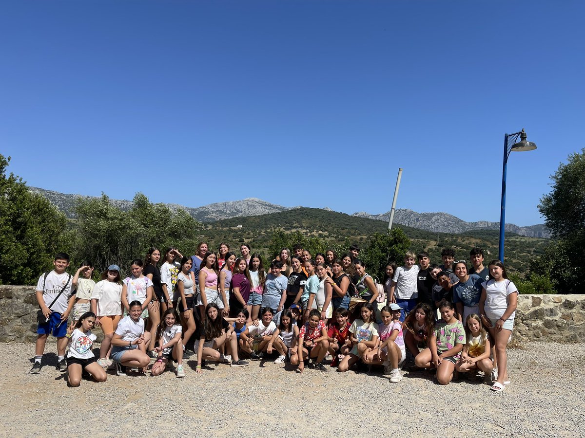 gruposAMJ's tweet photo. Los grupos AMJ hemos pasado este fin de semana unos días estupendos en el aula de naturaleza el Higuerón de Tavizna. Un grupo de 42 chicos y chicas acompañados por 10 de sus monitores, hemos disfrutado de la amistad, la diversión y la naturaleza en un entorno idílico. https://t.co/qpeohmeYcK