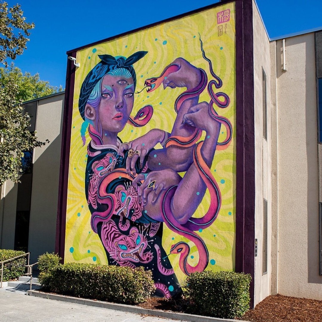 MolinaStreetArt's tweet photo. A golden oldie by American Squid Licker for WideOpenWalls in Sacramento (CA), USA (2019) #squidlicker #streetart #goldenoldie #lamolinastreetart | photo by @johndomine1 via mysl .nl/MgZUY https://t.co/x6pswyM1XM