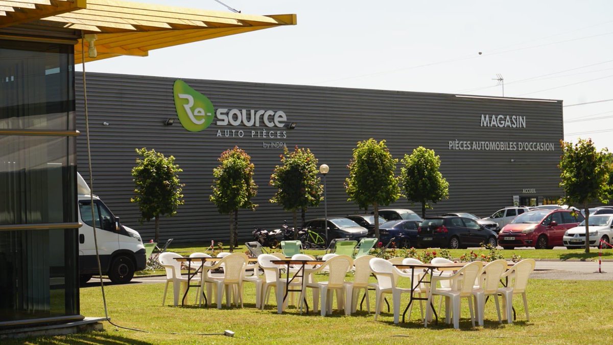 IndraRecycling's tweet photo. 🏁C'est parti pour notre Forum Filière VHU sur notre site de Romorantin ! Nous accueillons toute la journée les professionnels du secteur pour leur présenter des solutions adaptées à leurs besoins et répondre à leurs interrogations liées aux actualités du moment ! ♻🚘
#ForumVHU https://t.co/QcY52uyBhw