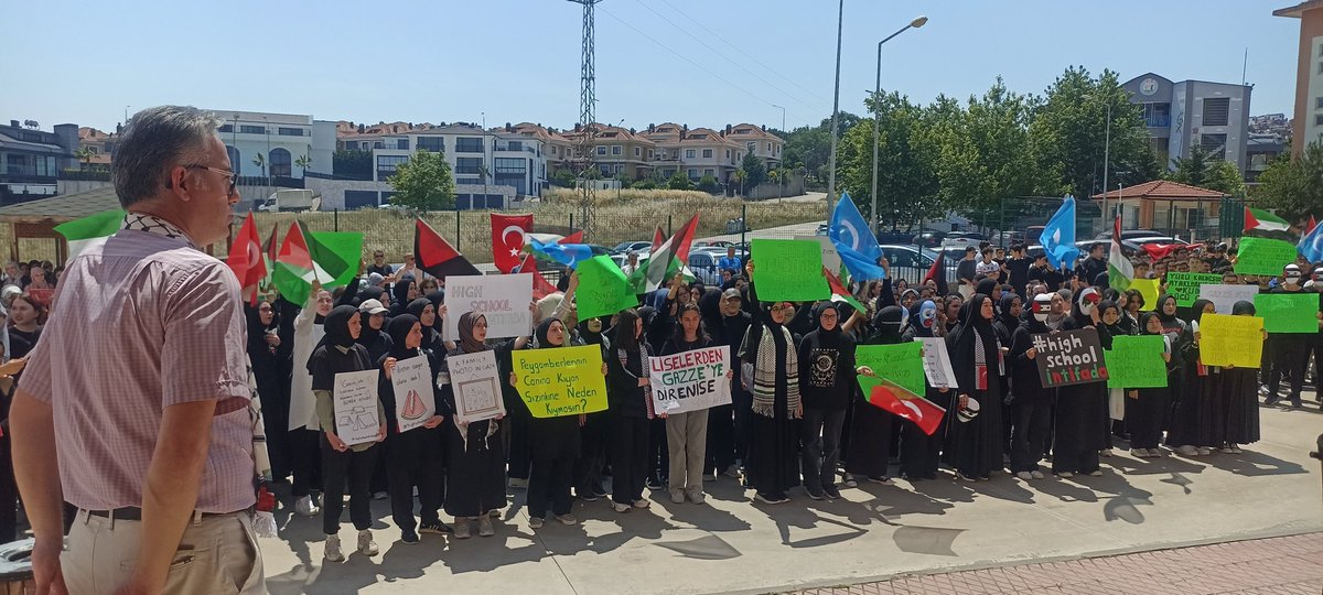 06mey06's tweet photo. Özgürlük türküsü bu kez @ipekcilikaihl  öğrencilerinden tüm liseli kardeşlerine. Sesiniz sesimize karışsın, duamız Gazze'ye ulaşsın.
#highscoolintifada https://t.co/hRAqcSJ8f6